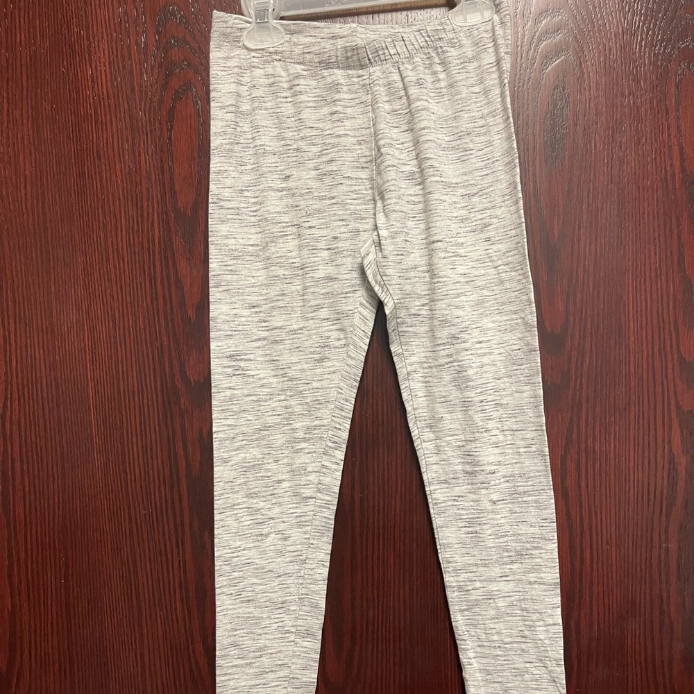 Cat & Jack kids leggings.